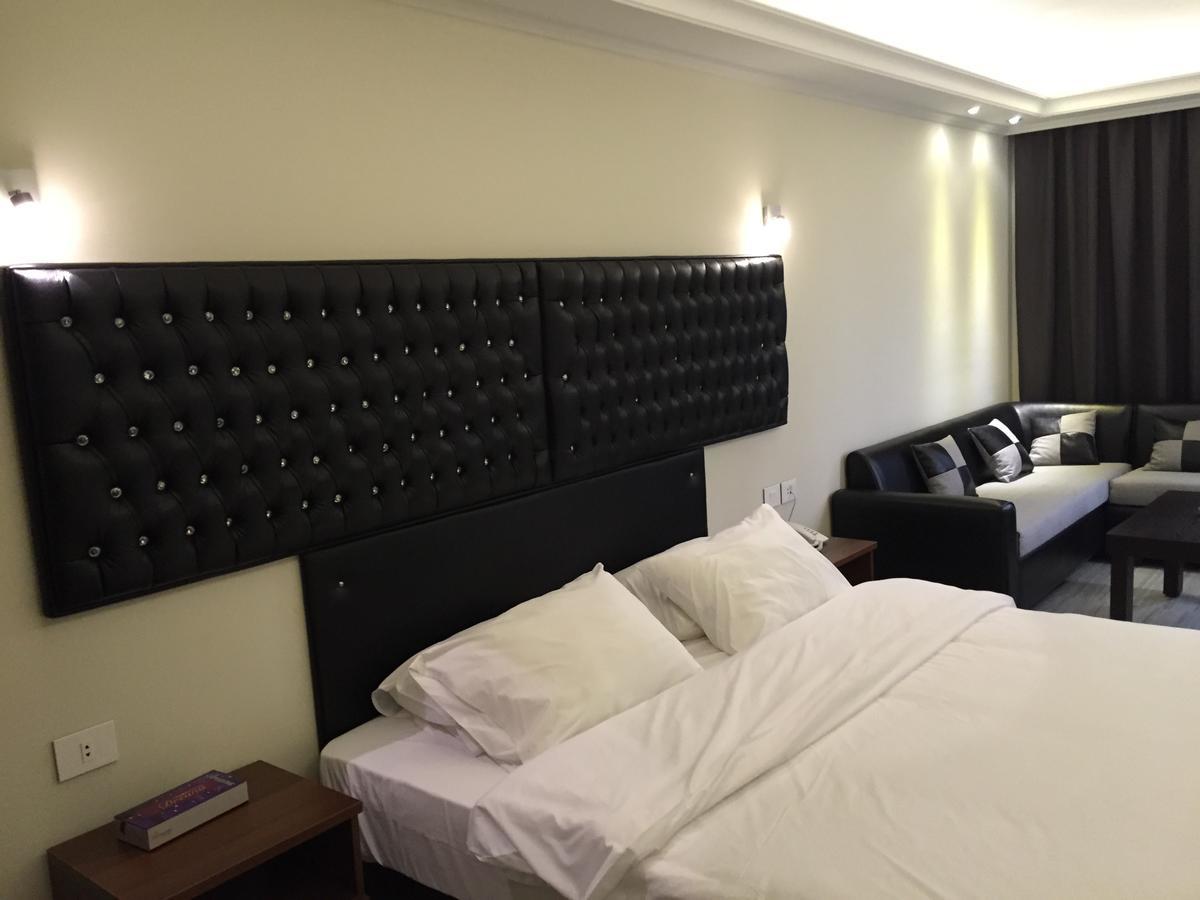 Aphrodite Hotel Tabarja Bilik gambar