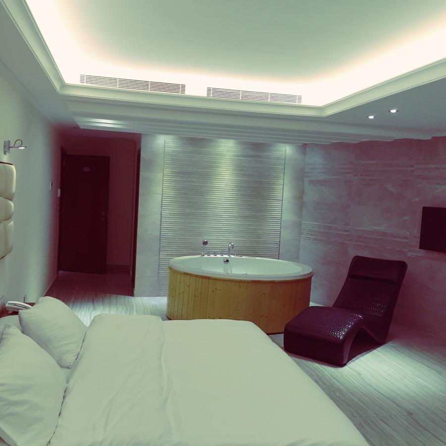 Aphrodite Hotel Tabarja Luaran gambar